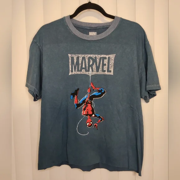 Marvel Spider-Man graphic tee size L - Picture 1 of 3